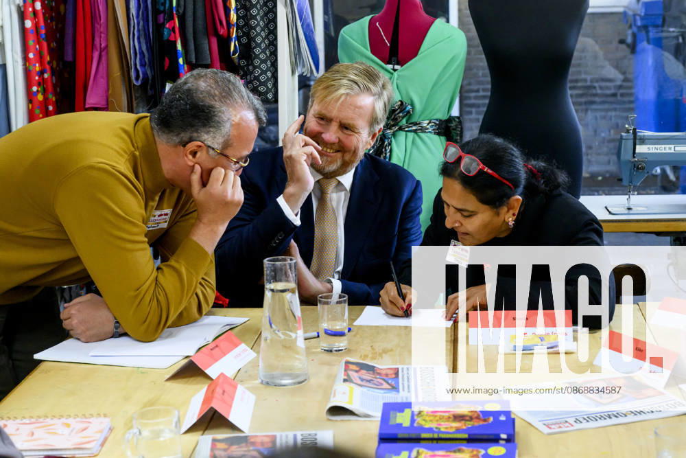 Bosch King Willem-Alexander visited the Bike House, world kitchen and the Boschveld Garden at the Copernikkel, a cooperative of various resident-led initiatives and participating in the SAMEN lokaal program, in Den Bosch. Â