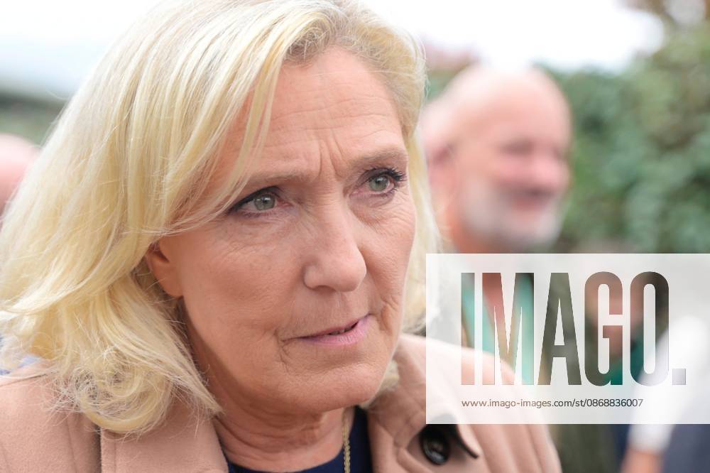Livestock Summit in Cournon-d Auvergne PHOTOPQR LA MONTAGNE Richard BRUNEL October 7, 2026 Livestock Summit Day 2, Agriculture and Livestock, Marine Le Pen, National Rally, Cournon on October 7, 2026 Photo by Richard Brunel Livestock Summit in Cournon d’Auvergne, central France, October 7, 2026 France