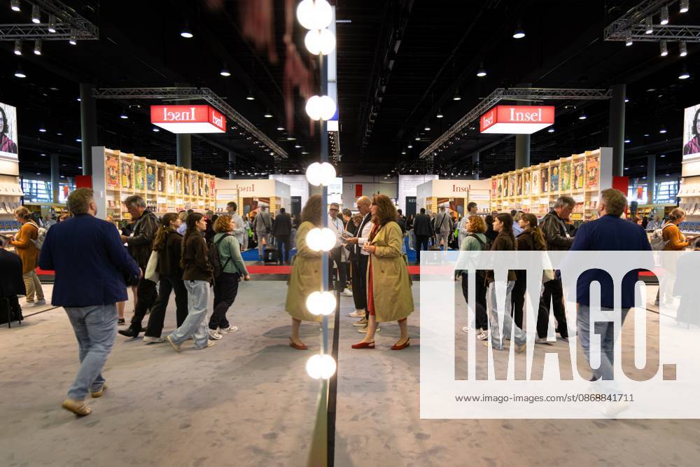78th Frankfurt Book Fair: Numerous visitors stroll through the halls of the Frankfurt Book Fair. The 78th Frankfurt Book Fair will take place October 7–11, 2026, at the Frankfurt am Main Exhibition Center in Hesse, Germany. 2026-10-07_frankfurter-buchmesse_18