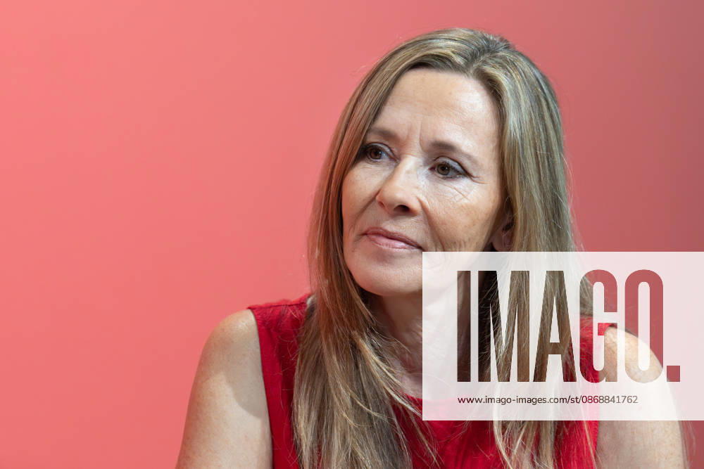 Frankfurt Book Fair 2026: Andrea Wulf Talks About Her Book *The Traveler*, Frankfurt am Main, Hesse, Germany, Exhibition Grounds