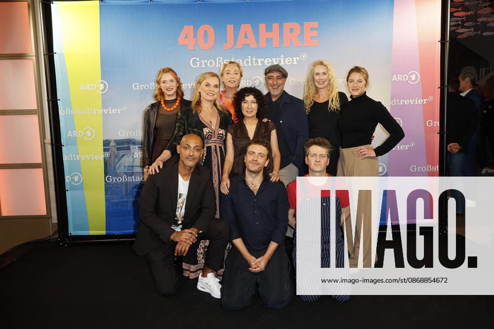 Sofie Junker, Patrick Abozen, Andrea Luedke, Saskia Fischer, Maria Ketikidou, Enrique Fiss, Oezguer Karadeniz,