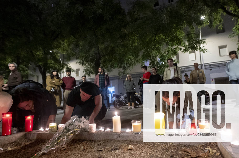 Maricarmen Abascal, who became a symbol of the fight for housing after her eviction, has died. Several people leave candles and messages at Maricarmen’s home on October 7, 2026, in Madrid, Spain. Maricarmen Abascal, who became a symbol of the housing rights movement that led to the Puerta del Sol encampment after being evicted from the home in Retiro where she had lived for 70 years, died on Wednesday, as confirmed by the Tenants’ Union. The woman had been hospitalized at Gregorio Maranón Hospital since September 23. On that day, she was carried out on a stretcher from her home on Alcalde Sainz de Baranda Street after the eviction order was enforced, despite protests from dozens of activists, and transferred to the Madrid hospital due to h