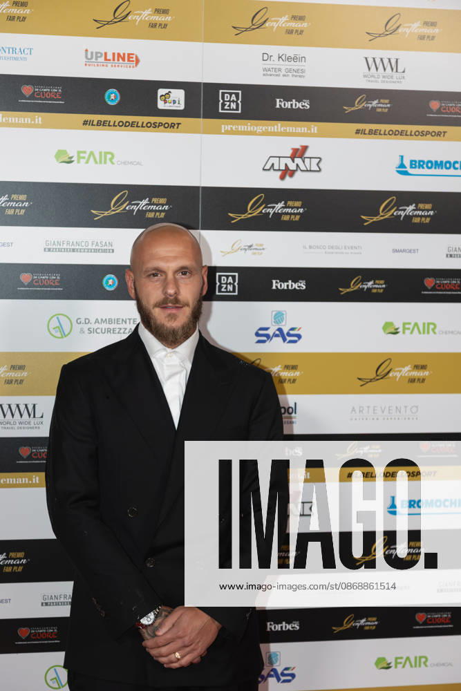 IPA89410547 - Federico Dimarco on the red carpet at the Gentleman Fair Play Award, October 7, 2026 _ Scuola Teulie, Milan, during the 2026 Gentleman Fair Play Award, News in Milan, Italy