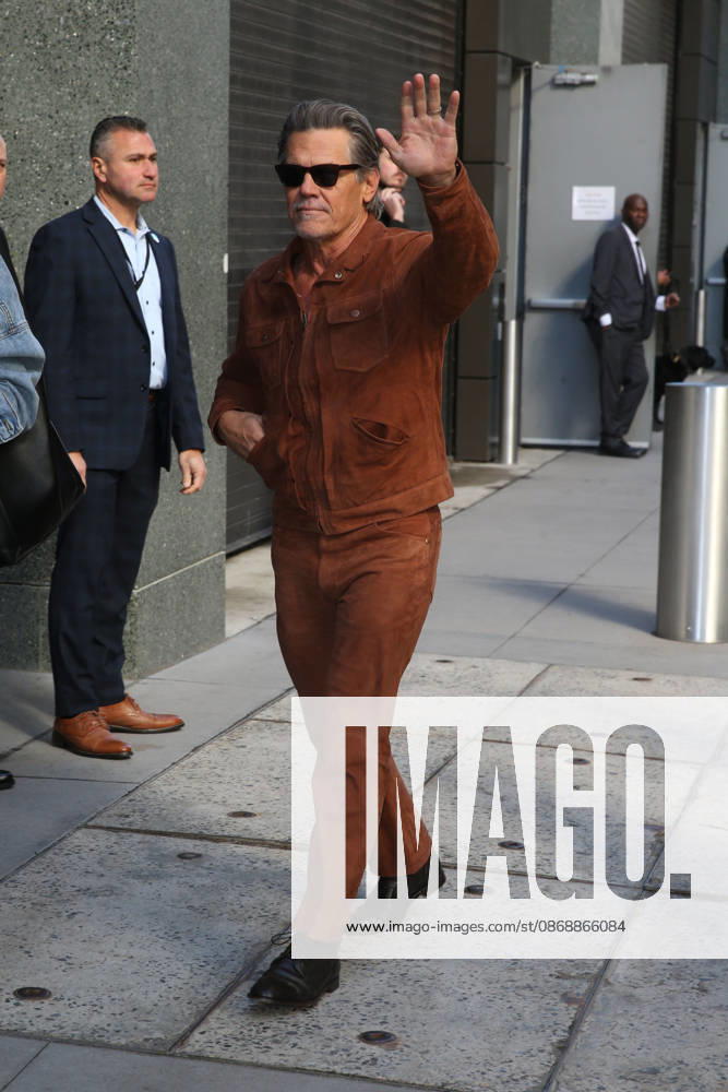 JOSH BROLIN arrives at ABC Studios for ‘Good Morning Americaâ New York USA - ZUMAh16_ 20261007_zaf_h16_014