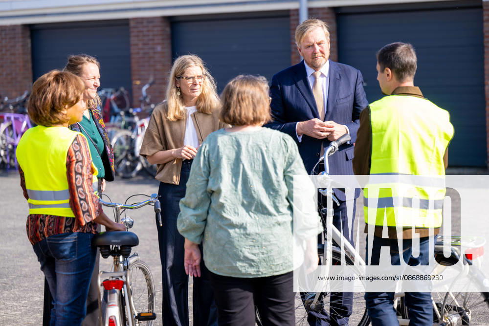King visits neighborhood activities for and by residents. Den Bosch, The Netherlands. 07 Oct 2026 King Willem-Alexander during a working visit to Copernikkel, a cooperation of various residents initiatives. Copernickel is one of the social initiatives supported by the Oranje Fonds. Den Bosch The Netherlands