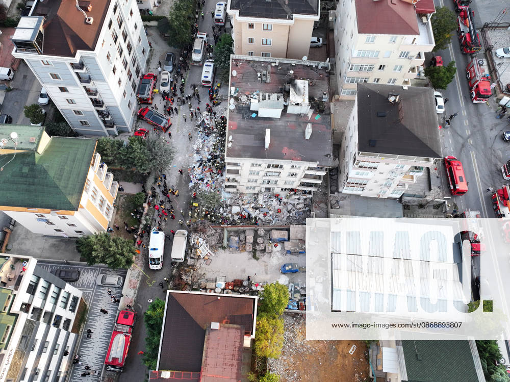 Partial collapse occurs in 7-story building in Istanbul s Maltepe district ISTANBUL, TURKIYE - OCTOBER 8: An aerial view shows search and rescue operations underway after the lower floors of a seven-story building partially collapse in the Maltepe district of Istanbul, Turkiye, on October 8, 2026. Murat Sengul Anadolu Istanbul Turkey. Editorial use only. Please get in touch for any other usage.
