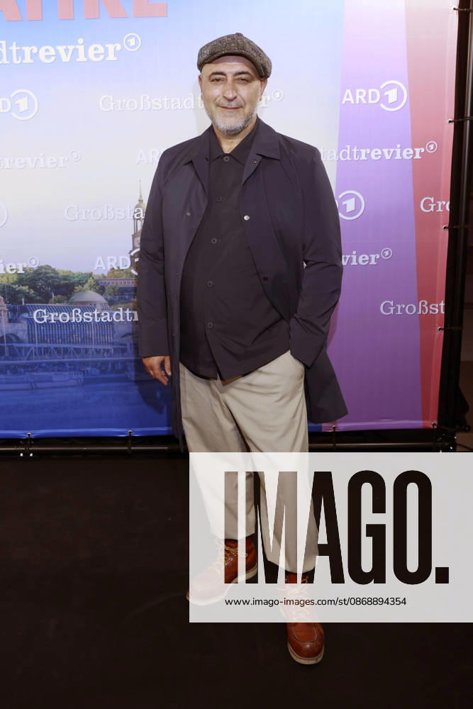Özgür Karadeniz at the photo call celebrating the 40th anniversary of the ARD series *Großstadtrevier* at the Astor Film Lounge in Hamburg, October 7, 2026 Foto:xFuturexImagex grossstadtrevier_6021