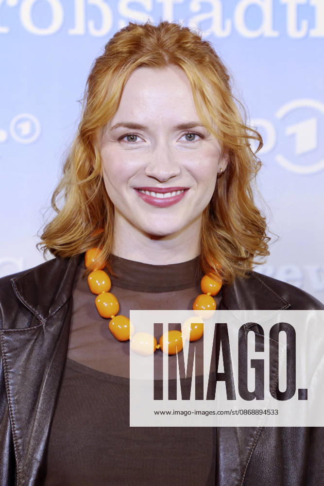 Sofie Junker at the photo call celebrating the 40th anniversary of the ARD series *Großstadtrevier* at the Astor Film Lounge in Hamburg, October 7, 2026 Foto:xFuturexImagex grossstadtrevier_6030