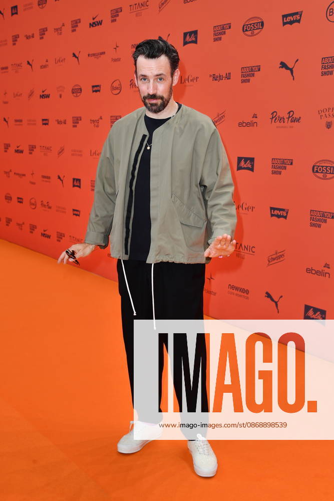 ABOUT YOU Opera Fashion Show: Jan Köppen at the ABOUT YOU Opera Fashion Show in Berlin on October 7, 2026