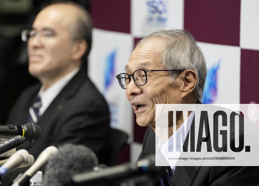 Nobel chemistry prize co-winner Soai Kenso Soai (R), a professor emeritus at the Tokyo University of Science, attends a press conference at the university in Tokyo on Oct. 7, 2026, after receiving the 2026 Nobel Prize in Chemistry. Soai and French researcher Henri Kagan shared the prize for the discovery of non-linear effects and autocatalysis in asymmetric organic synthesis, the Royal Swedish Academy of Sciences said earlier in the day. A14AA0005630409P
