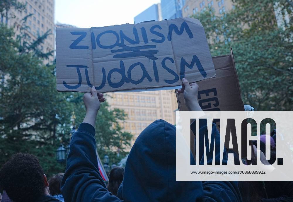 Pro-Palestinians rally outside City Hall NEW YORK, UNITED STATES - OCTOBER 07: Pro-Palestinian Americans rally outside City Hall and march to Union Square in New York, United States, on October 7, 2026, marking the anniversary of the October 7 attacks on Gaza. Selcuk Acar Anadolu New York United States. Editorial use only. Please get in touch for any other usage.