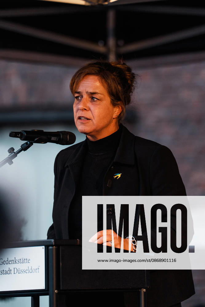 Rally in Düsseldorf marking the anniversary of Hamas’s terrorist attack on Israel on October 7, 2023, and protesting anti-Semitism; speech by Mona Neubaur, Deputy Minister-President of North Rhine-Westphalia, Minister of Economic Affairs, and member of the Green Party