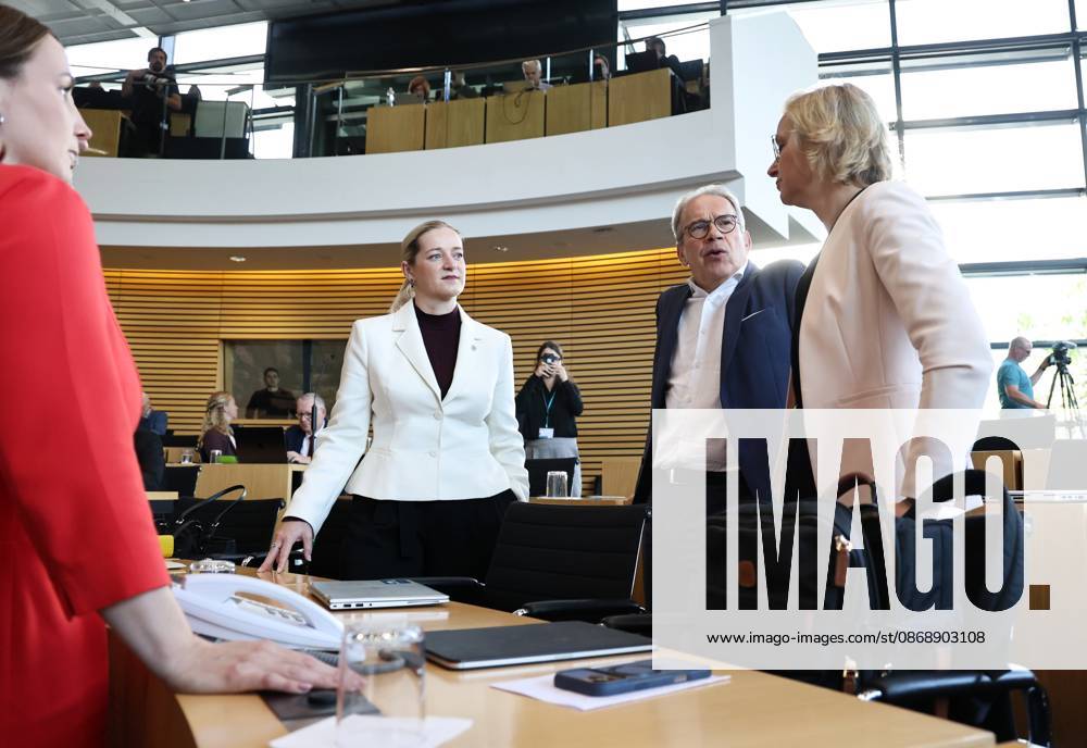 Special Session of the Thuringian State Parliament, October 7, 2026, Erfurt, Thuringian State Parliament, 55th Plenary Session, Special Session; the subject of the proceedings is the dissolution of the 8th Thuringian State Parliament pursuant to Article 50, Section 2, Sentenc