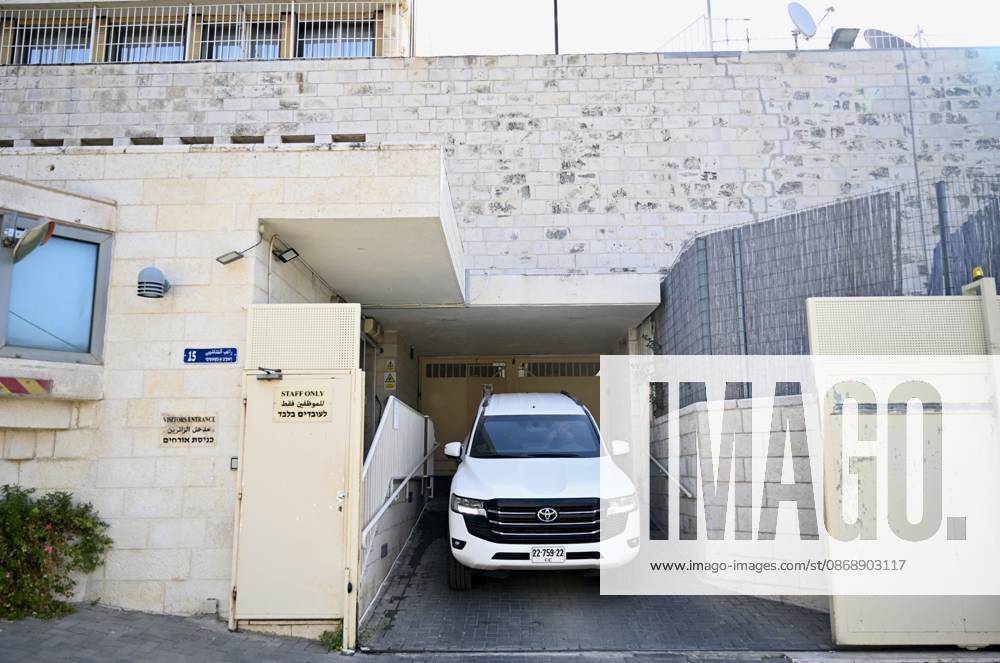 Israel suspends UK Consulate General s operations in East Jerusalem JERUSALEM - OCTOBER 8: Vehicles leave the British Consulate General after Israel suspends its operations in retaliation for Britain s decision to ban imports of products made in illegal Israeli settlements, in East Jerusalem on October 8, 2026. The decision comes amid escalating tensions between Israel and the United Kingdom over Israeli settlement policies. Mostafa Alkharouf Anadolu Jerusalem Israel. Editorial use only. Please get in touch for any other usage.