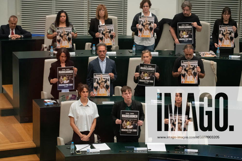 The Madrid City Council holds a special plenary session to approve two plans to increase housing. The spokesperson for Más Madrid on the City Council, Rita Maestre i, and the Más Madrid council members hold up a poster of Maricarmen during a special plenary session at the Palacio de Cibeles on October 8, 2026, in Madrid, Spain. The Madrid City Council is holding a special plenary session to give the green light to two special plans initially approved by the Governing Board, one of which will allow for the establishment of any type of lodging—including aparthotels, flex living, guesthouses, or lodging facilities on more than 240 industrial-use lots spread across eight districts of the capital, and one that amends municipal regulations to al
