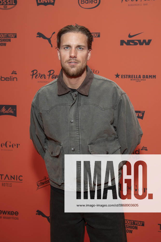 ABB ABOUTYOU Felix Stein as a guest on the orange carpet at the ABOUT YOU Opera Fashion Show at the Admiralspalast on October 7, 2026, in Berlin, Germany