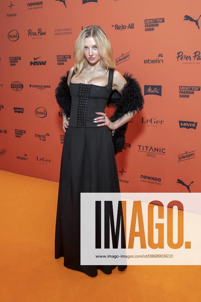 ABB ABOUTYOU Julia Wulf walks the Orange Carpet at the ABOUT YOU Opera Fashion Show at the Admiralspalast on October 7, 2026, in Berlin, Germany