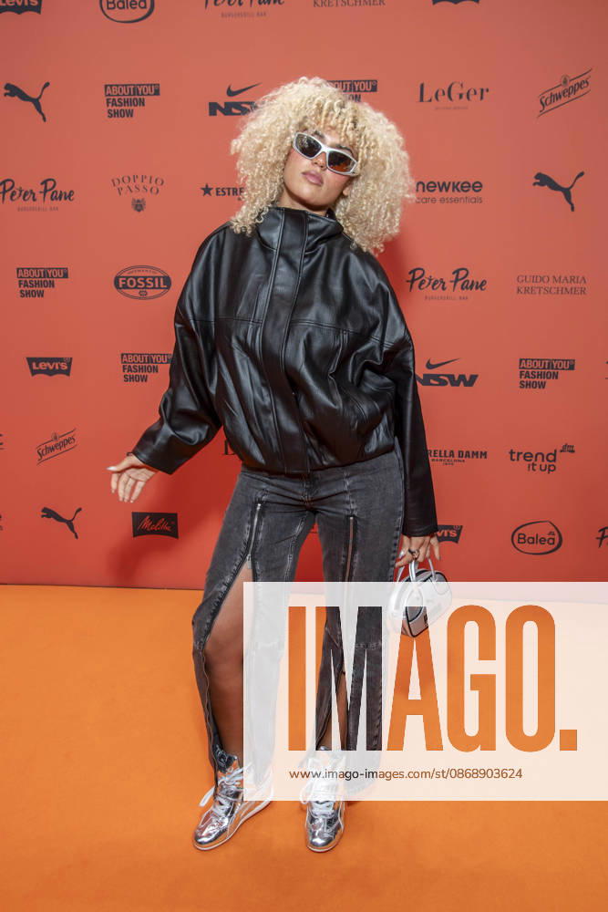 ABB ABOUTYOU Souhaila Jaeger as a guest on the orange carpet at the ABOUT YOU Opera Fashion Show at the Admiralspalast on October 7, 2026, in Berlin, Germany