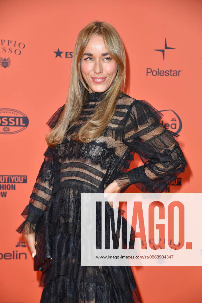 Annemarie Carpendale at the ABOUT YOU Opera Fashion Show in Berlin on October 7, 2026