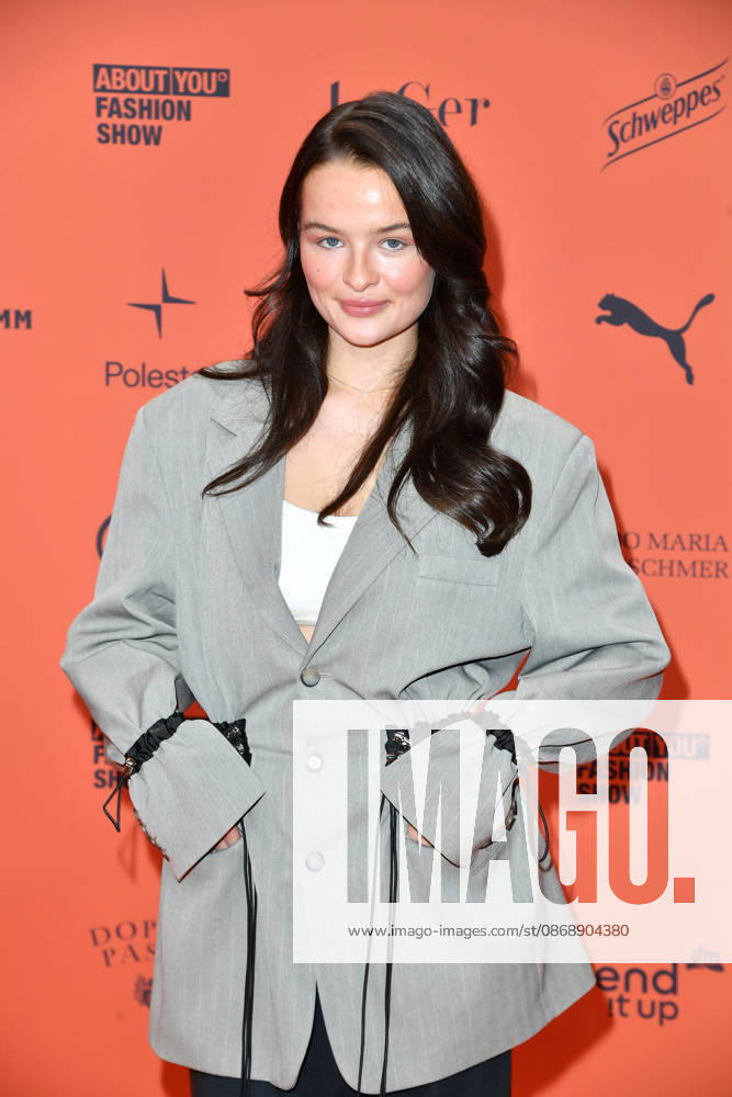 Nele Ludowig at the ABOUT YOU Opera Fashion Show in Berlin on October 7, 2026