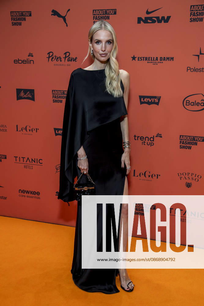ABB ABOUTYOU Leonie Hanne as a guest on the orange carpet at the ABOUT YOU Opera Fashion Show at the Admiralspalast on October 7, 2026, in Berlin, Germany