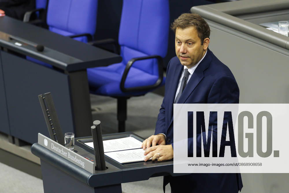 Lars Klingbeil, Federal Minister of Finance, speaks before the Bundestag on income tax reform. Berlin, October 8, 2026. Photographed on behalf of the Federal Ministry of Finance. Berlin, Germany