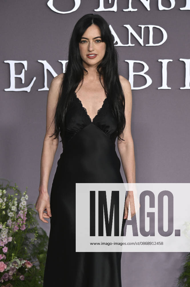 Cazzie David at the premiere of the movie *Sense and Sensibility* at the United Theater in Los Angeles, October 7, 2026 Foto:xD.xStarbuckx xFuturexImagex sensuality_6052