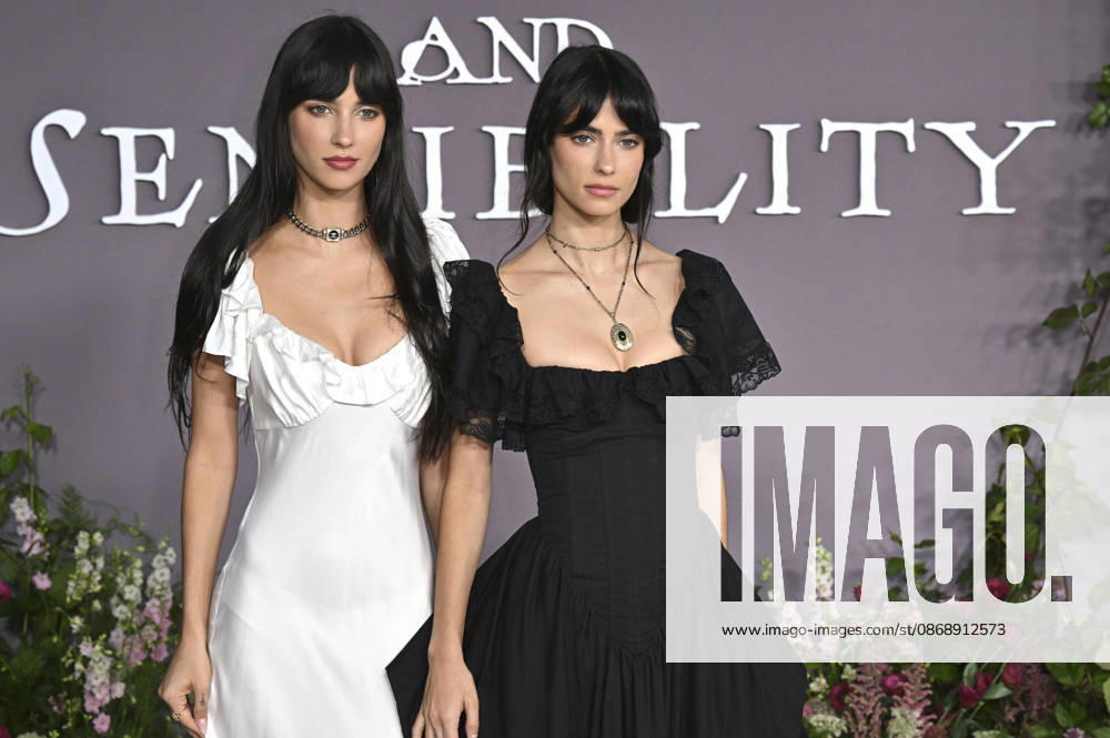 Elisha Herbert and Renee Herbert at the premiere of the movie *Sense and Sensibility* at the United Theater in Los Angeles, October 7, 2026 Foto:xD.xStarbuckx xFuturexImagex sensuality_6061