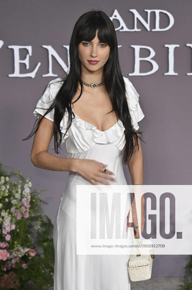 Elisha Herbert at the premiere of the movie *Sense and Sensibility* at the United Theater in Los Angeles, October 7, 2026 Foto:xD.xStarbuckx xFuturexImagex sensuality_6064