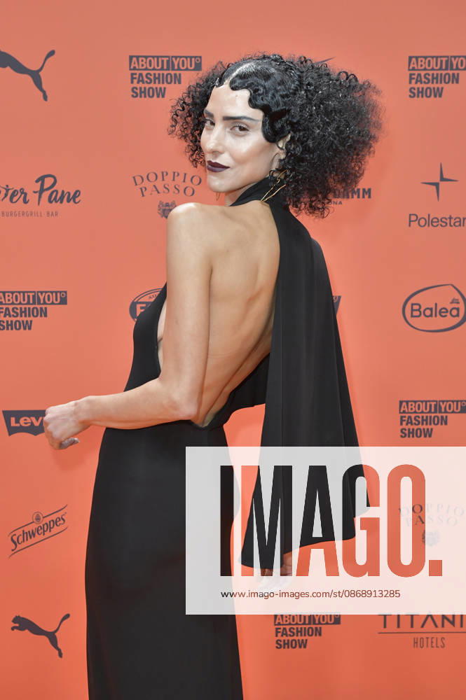 Zoe Helali at the About You Opera 2026 at the Admiralspalast in Berlin, October 7, 2026 Foto:xM.xBehrensx xFuturexImagex about_you_6007