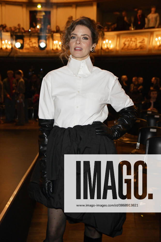 Eva Padberg at the About You Opera 2026 at the Admiralspalast in Berlin, October 7, 2026 Foto:xM.xBehrensx xFuturexImagex about_you_6129