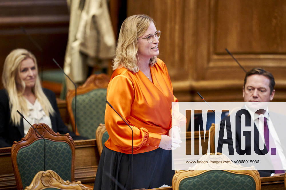 Opening debate in the Danish Parliament: Stephanie Lose of the Liberal Party during the opening debate in the Folketing Chamber at Christiansborg on Thursday, October 8, 2026. Photo by Thomas Traasdahl, Ritzau Scanpix, Copenhagen, Denmark