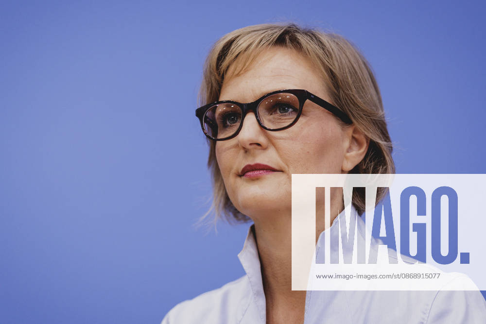 Franziska Brantner, co-chair of Alliance 90 The Greens, photographed during the press conference to present the flagship proposal Our Plan for Germany, Berlin, October 8, 2026, Berlin, Germany