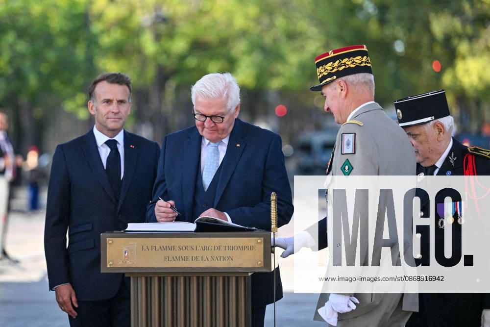 President Emmanuel Macron and Frank-Walter Steinmeier, President of Germany, at a ceremony at the Arc de Triomphe in Paris on October 8, 2026, in honor of the state visit of the President of Germany and his wife to France. Christian Liewig Bestimage President Emmanuel Macron and his wife Brigitte Macron welcome Frank-Walter Steinmeier, President of Germany, and his wife, Elke Büdenbender, for a ceremony at the Arc de Triomphe in Paris on October 8, 2026, Paris, France