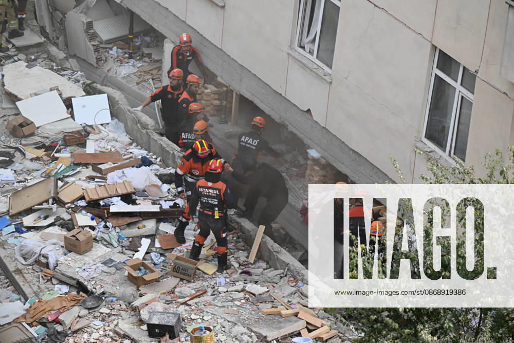 Partial collapse occurs in 7-story building in Istanbul s Maltepe district ISTANBUL, TURKIYE - OCTOBER 8: Search and rescue personnel, including firefighters, AFAD, UMKE, and police teams, operate at the site of a partial building collapse in the Cevizli neighborhood of Maltepe district, Istanbul, Turkiye on October 8, 2026. Trapped residents on the unaffected upper floors were evacuated while emergency teams initiated search and rescue efforts beneath the collapsed lower levels. Ten people were rescued alive from the rubble, while officials confirmed two fatalities as of late morning. Ahmet Okatali Anadolu Istanbul Turkey. Editorial use only. Please get in touch for any other usage.