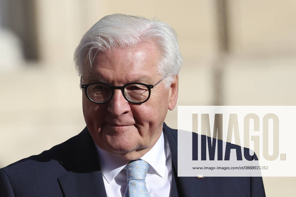 Accueil de Frank-Walter Steinmeier, Prà sident de la Rà publique fà dà rale d Allemagne et de Elke Budenbender par Emmanuel Macron, Prà sident de la Rà publique et Brigitte Macron ce jeudi 8 octobre au palais de lElysà e