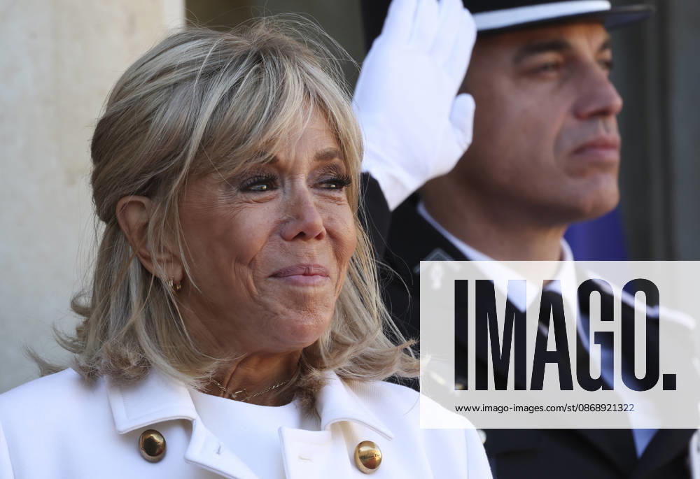 Accueil de Frank-Walter Steinmeier, Prà sident de la Rà publique fà dà rale d Allemagne et de Elke Budenbender par Emmanuel Macron, Prà sident de la Rà publique et Brigitte Macron ce jeudi 8 octobre au palais de lElysà e