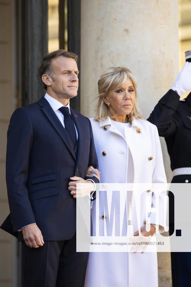 French President Macron Welcomes Germany s President Steinmeier - Paris French President Emmanuel Macron and his wife Brigitte Macron welcomes Germany s President and his wife at the Elysee Palace in Paris on October 8, 2026. Photo by Eliot Blondet ABACAPRESS.COM Paris France France
