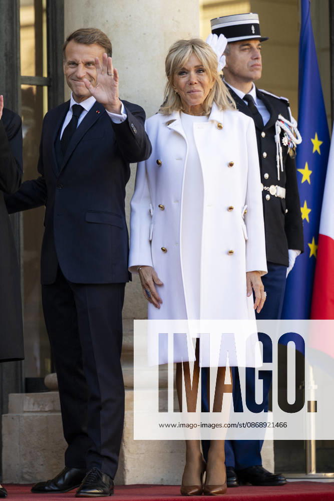 French President Macron Welcomes Germany s President Steinmeier - Paris French President Emmanuel Macron and his wife Brigitte Macron welcomes Germany s President and his wife at the Elysee Palace in Paris on October 8, 2026. Photo by Eliot Blondet ABACAPRESS.COM Paris France France