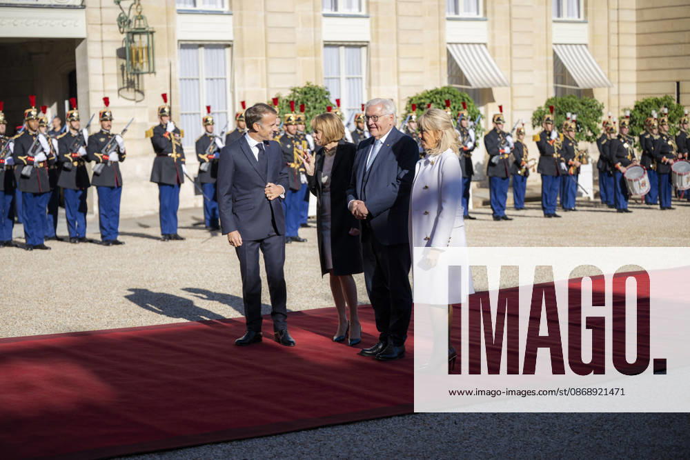 French President Macron Welcomes Germany s President Steinmeier - Paris French President Emmanuel Macron and his wife Brigitte Macron welcomes Germany s President Frank-Walter Steinmeier and his wife Elke Buedenbender at the Elysee Palace in Paris on October 8, 2026. Photo by Eliot Blondet ABACAPRESS.COM Paris France France
