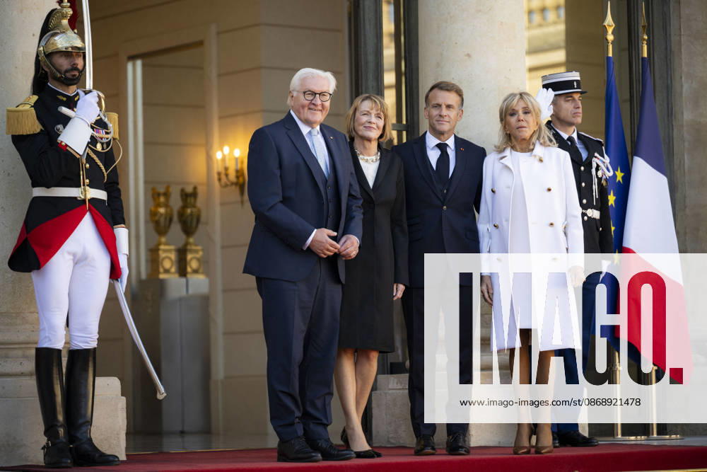 French President Macron Welcomes Germany s President Steinmeier - Paris French President Emmanuel Macron and his wife Brigitte Macron welcomes Germany s President Frank-Walter Steinmeier and his wife Elke Buedenbender at the Elysee Palace in Paris on October 8, 2026. Photo by Eliot Blondet ABACAPRESS.COM Paris France France