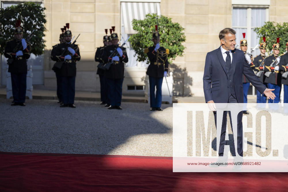 French President Macron Welcomes Germany s President Steinmeier - Paris French President Emmanuel Macron at the Elysee Palace in Paris on October 8, 2026. Photo by Eliot Blondet ABACAPRESS.COM Paris France France