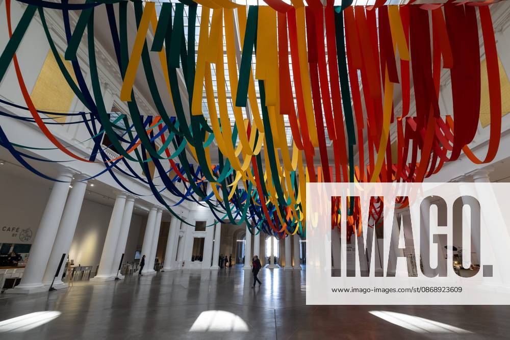 Exhibition Au dela by Sheila Hicks PHOTOPQR VOIX DU NORD FLORENT MOREAU October 8, 2026 LILLE October 8, 2026 The exhibition Au dela by artist Sheila Hicks, is on view at the Palais des Beaux-Arts PHOTO FLORENT MOREAU LA VOIX DU NORD LILLE, FRANCE, OCTOBER 8, 2026 Sheila Hicks – Beyond exhibition at the Palais des Beaux Arts in Lille The internationally renowned American artist presents a new installation in the museum’s atrium, exploring textile fiber through monumental works created especially for the space HAUTS-DE-FRANCE France