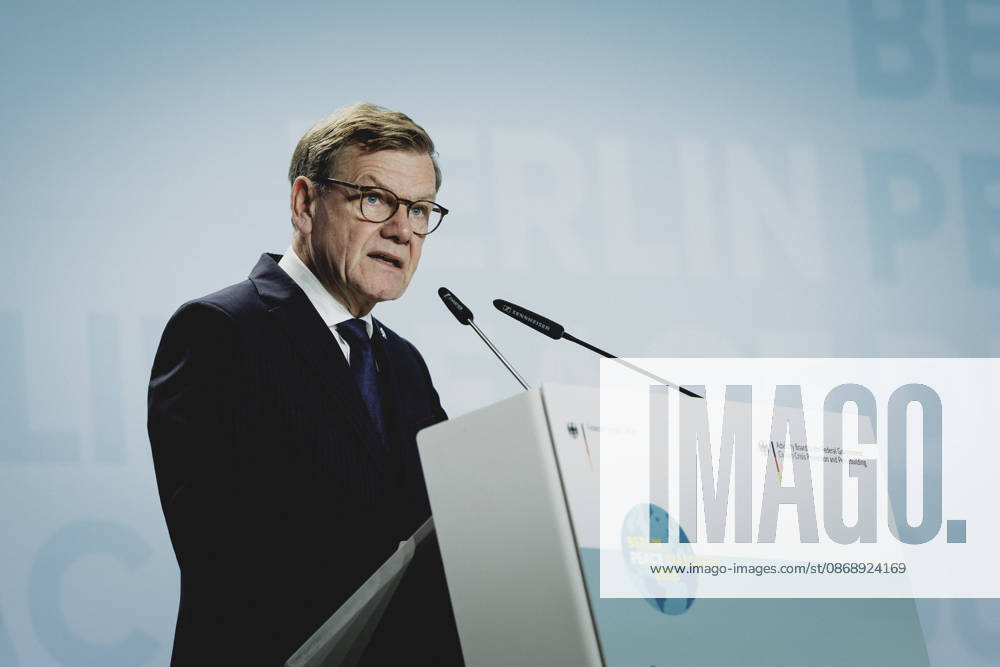 Johann Wadephul, CDU, Federal Minister of Foreign Affairs, photographed during the Berlin Peace Dialogue in Berlin on October 8, 2026. Photographed on behalf of the Federal Foreign Office, Berlin, Germany