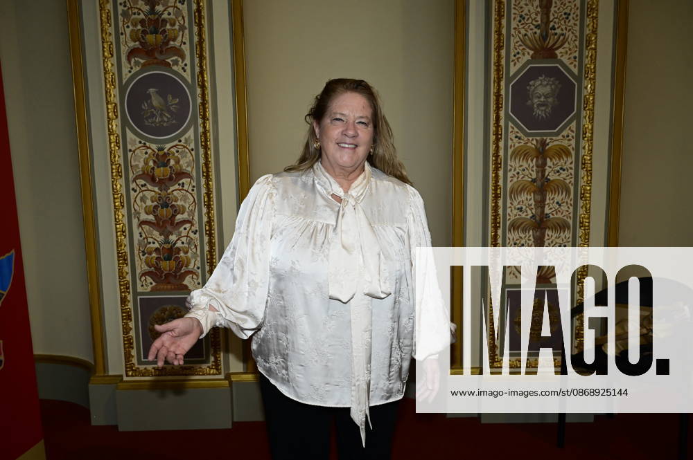Kathy Kelly at the press conference and presentation of the 16th HOPE Award for the 18th HOPE Gala in Dresden at the Schauspielhaus Dresden, Dresden
