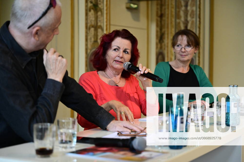 Stefan Hippler, Viola Klein, and Sabine Mutschke at the press conference and presentation of the 16th HOPE Award for the 18th HOPE Gala Dresden at the Schauspielhaus Dresden, Dresden