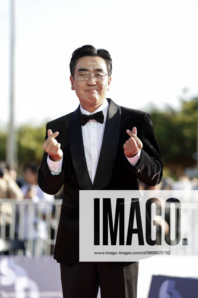 Red carpet at Seoul Drama Awards in South Korea South Korean actor Ryu Seung-ryong poses for photos on the red carpet during the 21st Seoul International Drama Awards in Seoul, South Korea, on October 08, 2026. Seoul South Korea