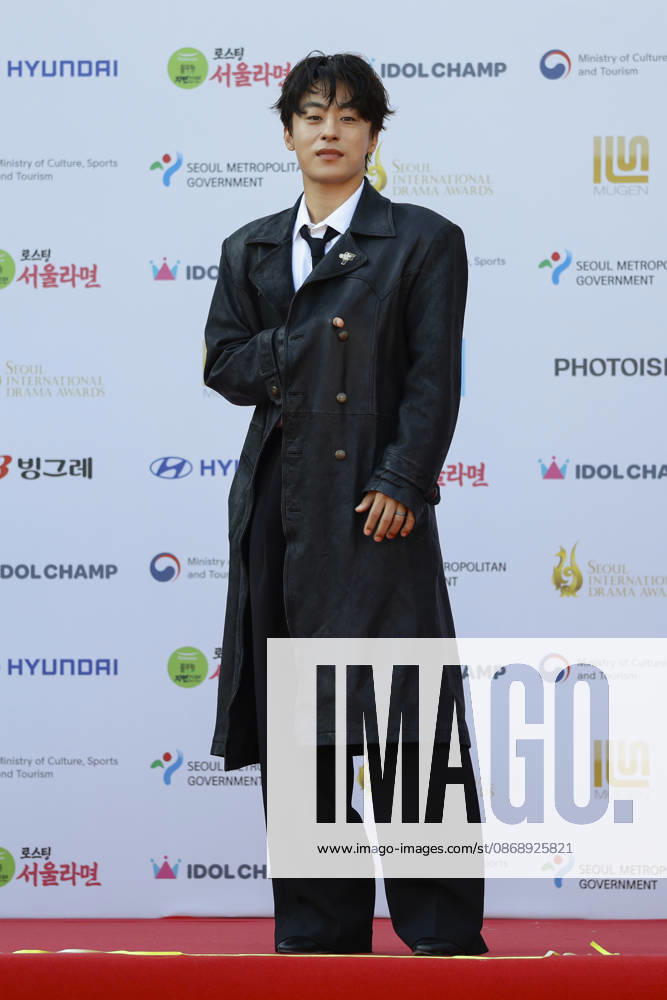 Red carpet at Seoul Drama Awards in South Korea South Korean actor Koo Kyo-hwan poses for photos on the red carpet during the 21st Seoul International Drama Awards in Seoul, South Korea, on October 08, 2026. Seoul South Korea