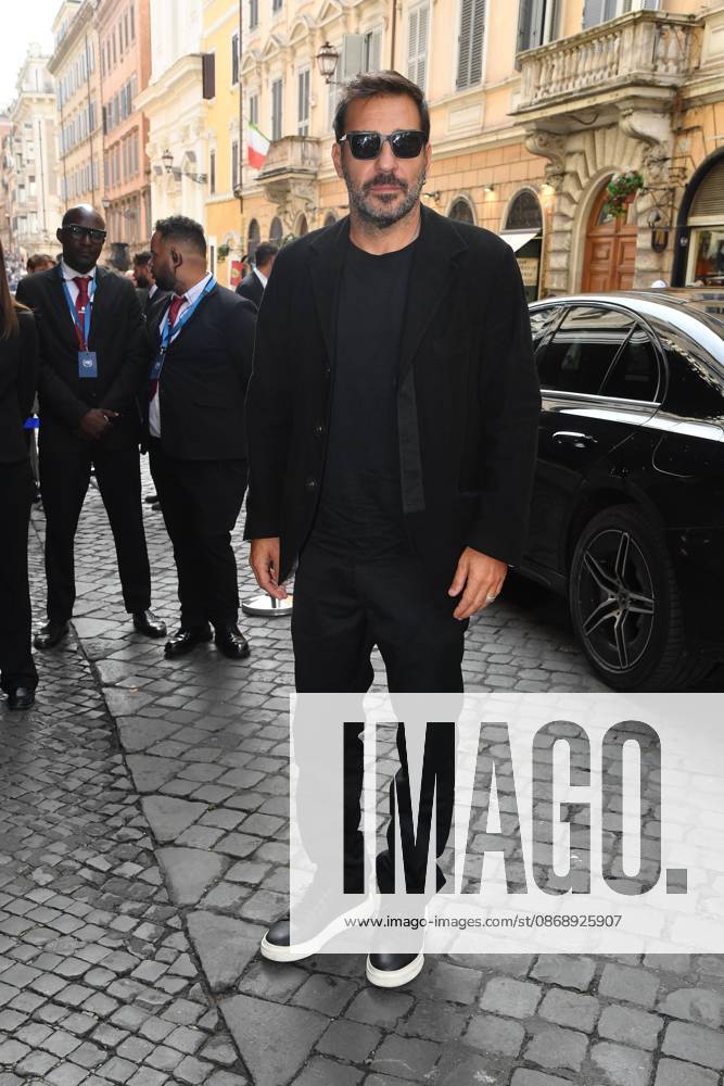 IPA89428062 - Rome, Teatro Sistina: Celebration marking the 150th anniversary of *Corriere della Sera*. Pictured: Edoardo Leo
