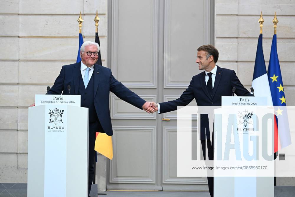 French And German Presidents Press Conference - Paris French President Emmanuel Macron and German President Frank Walter Steinmeier hold a joint press conference at the Elysee Palace in Paris, France on Undated. Photo by Eric Tschaen Pool ABACAPRESS.COM PARIS IDF France